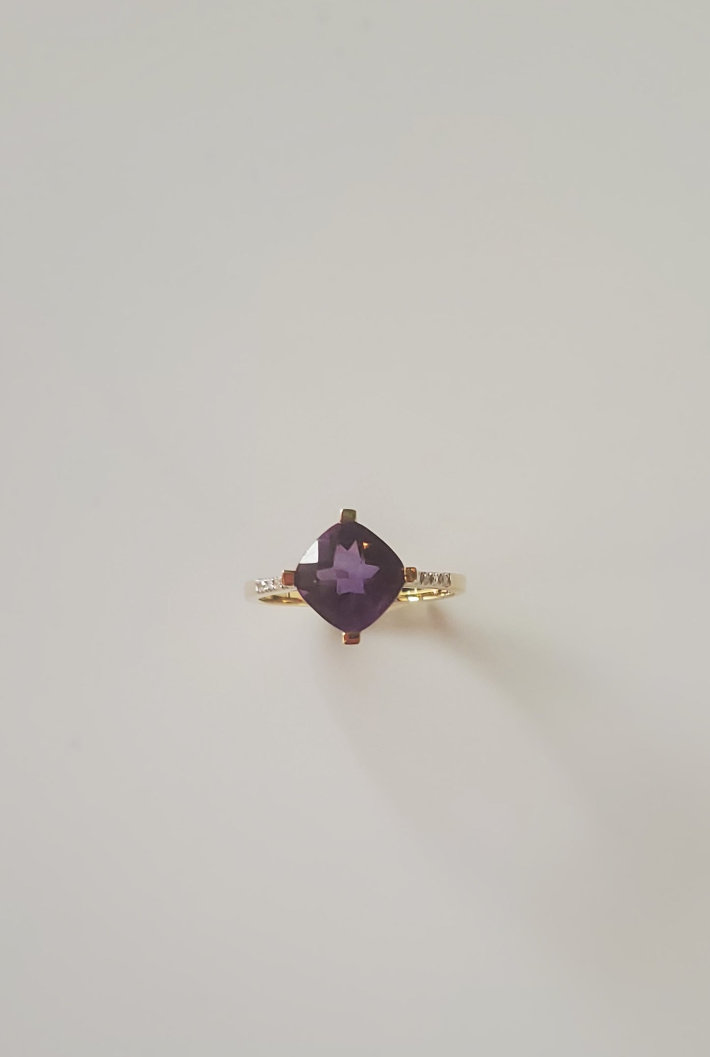 10K Yellow Gold Amethyst Stone Ring