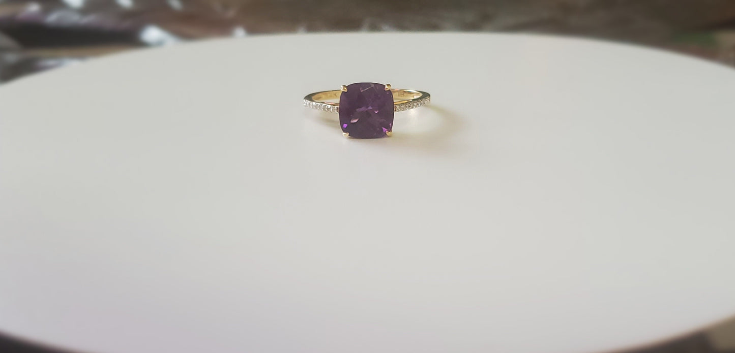 14K Gold Amethyst Stone Ring