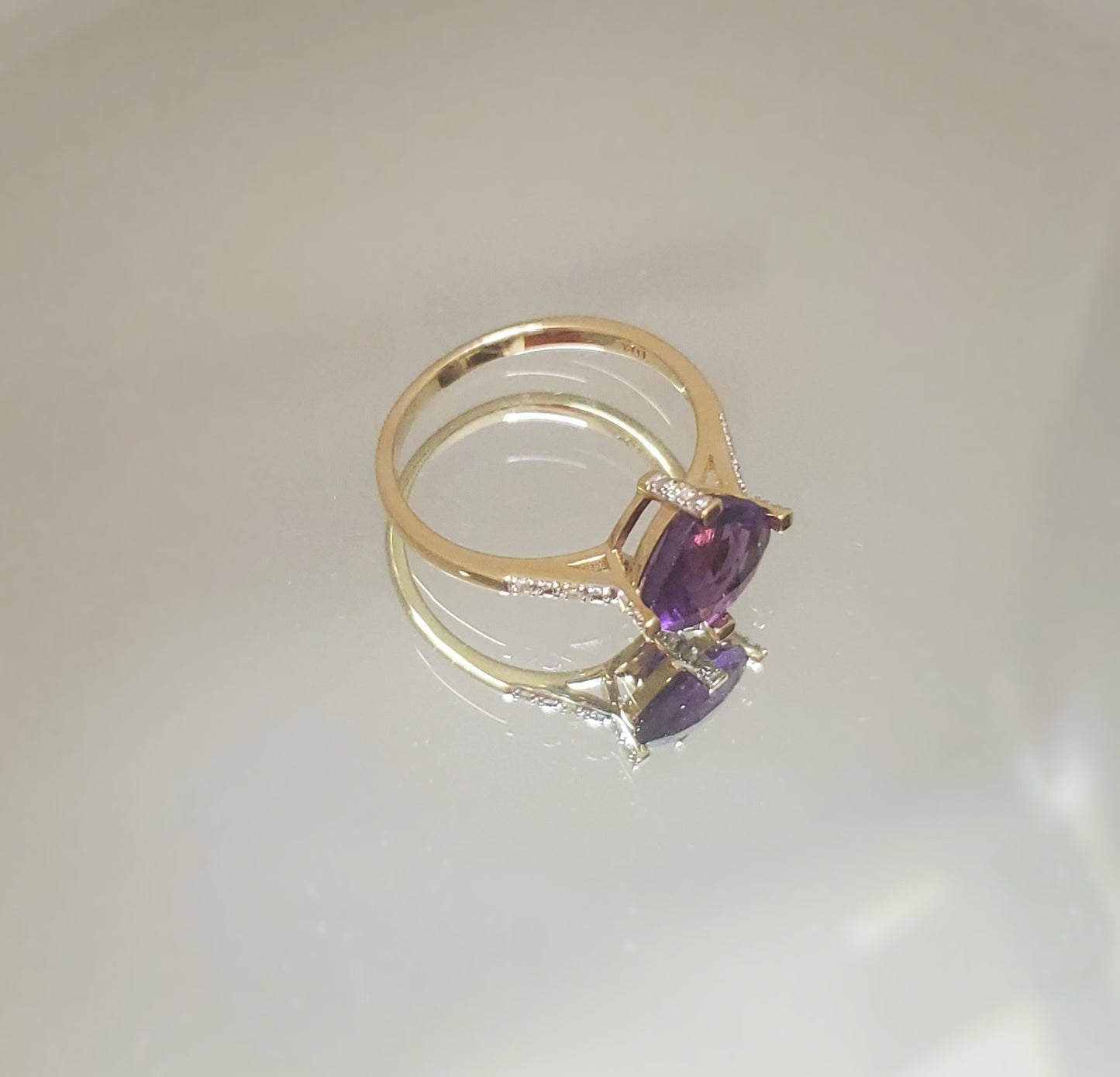 10K Yellow Gold Amethyst Stone Ring