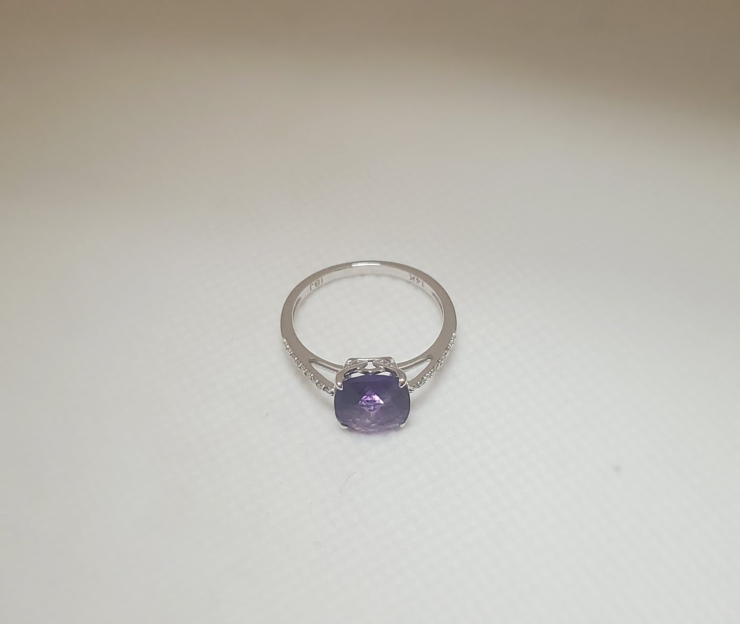 14K Gold Amethyst Stone Ring
