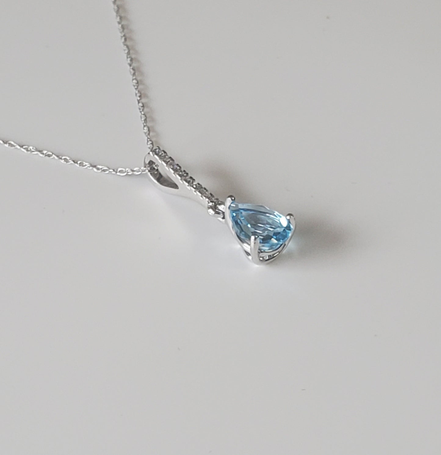 10k White Gold Diamond and Blue Topaz Teardrop Pendant