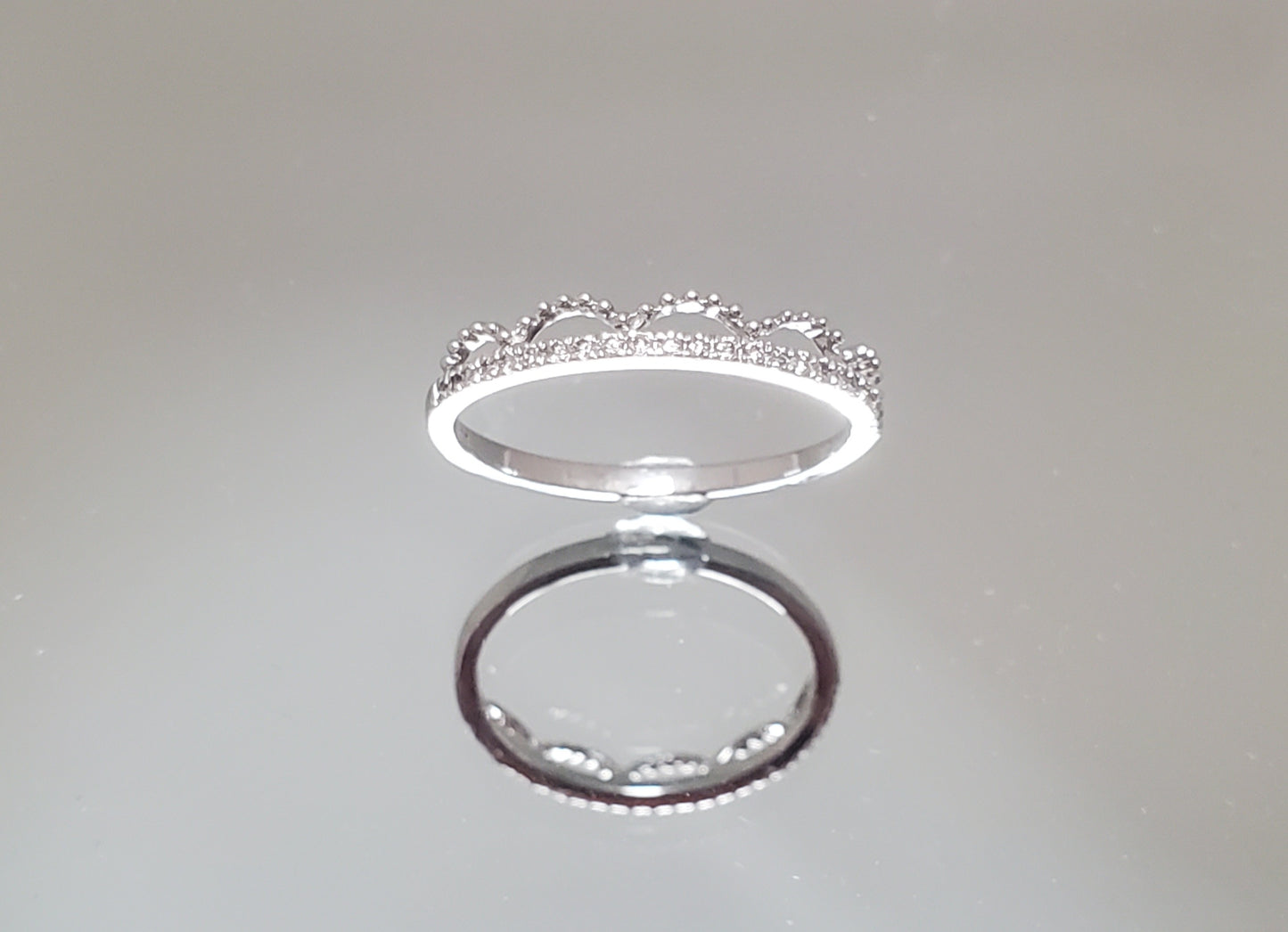 10k White Gold Diamond Ring