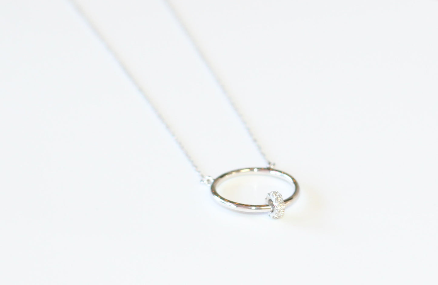 10K White Gold Diamond Pendant w/Chain