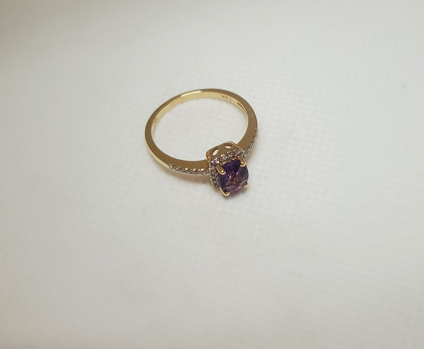 14K Gold Amethyst Ring