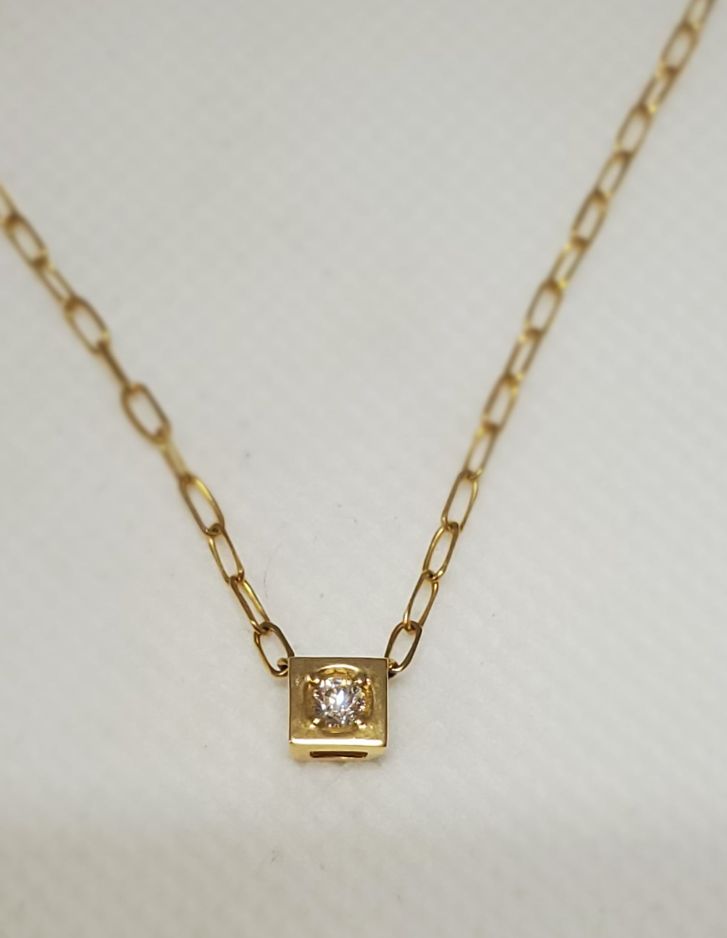 14K Gold .10 Carat Diamond Necklace