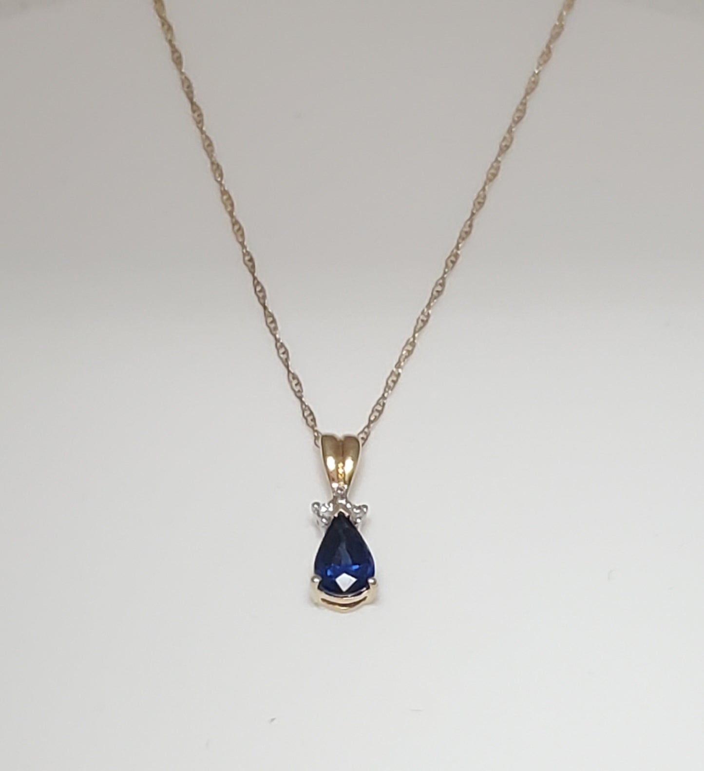 10k Yellow Gold Diamond and Sapphire Pendant