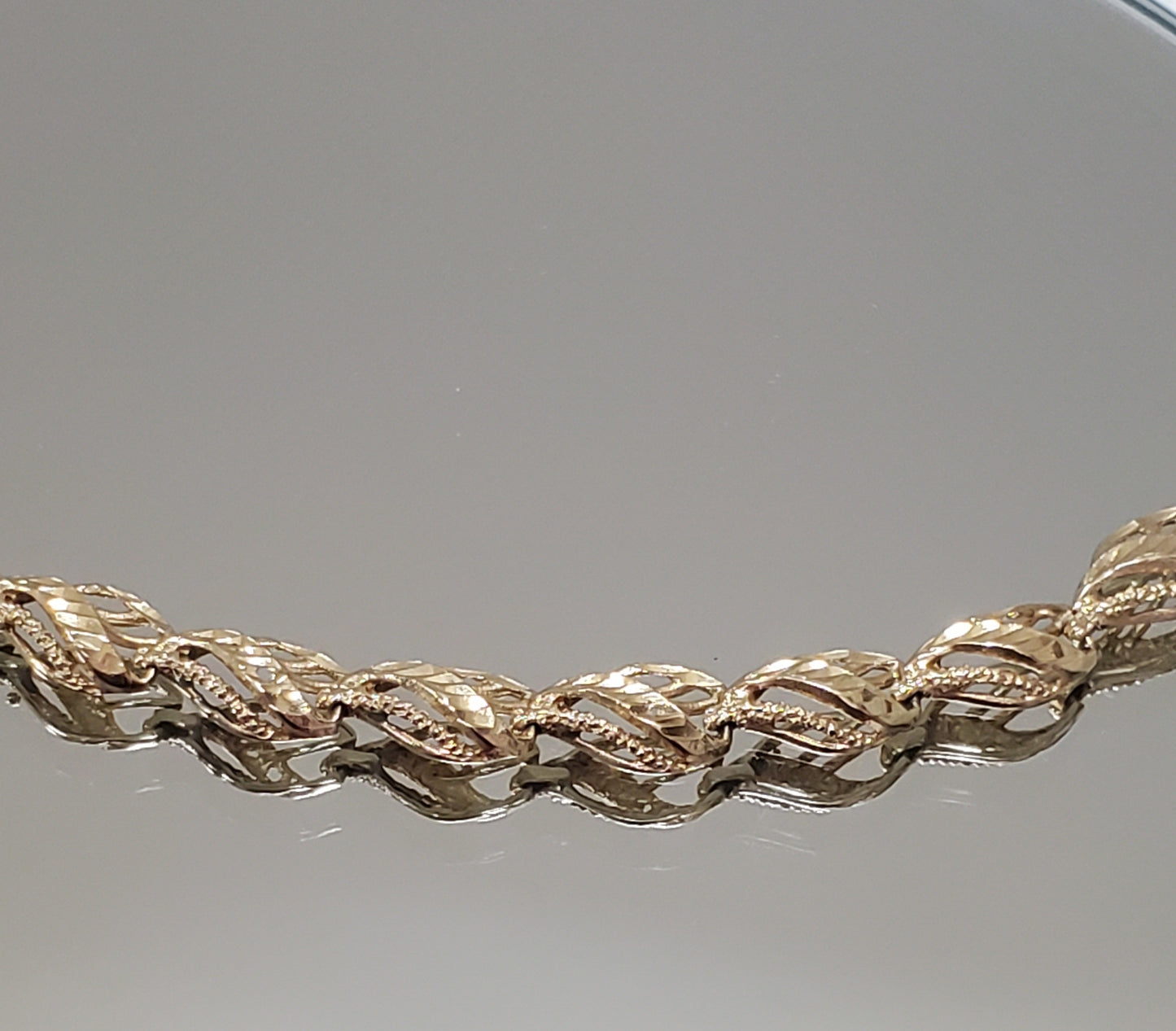 14k Yellow Gold Diamond Cut Bracelet