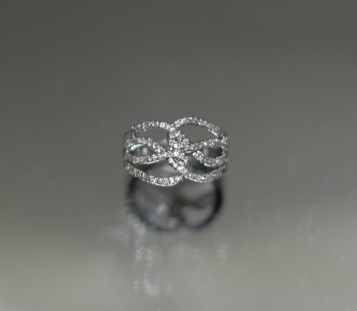 Ladies Diamond Ring